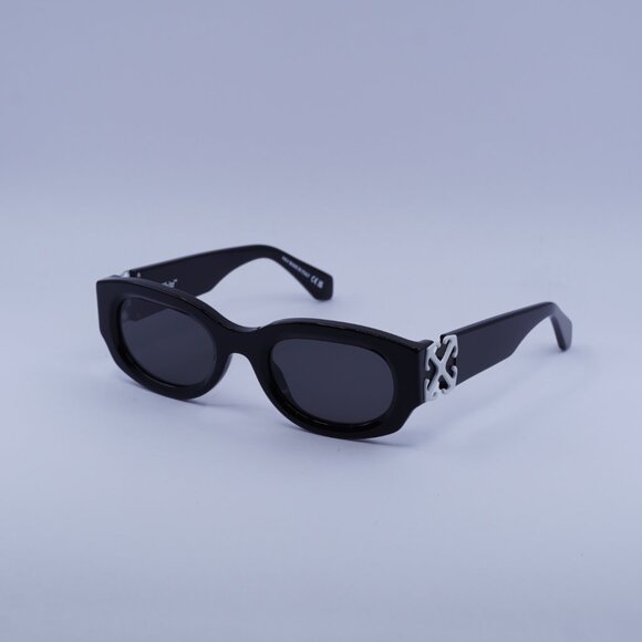 Off-White OERI14E PALMER 1007 Sunglasses Black Oval Frame, Grey Lenses main image 4
